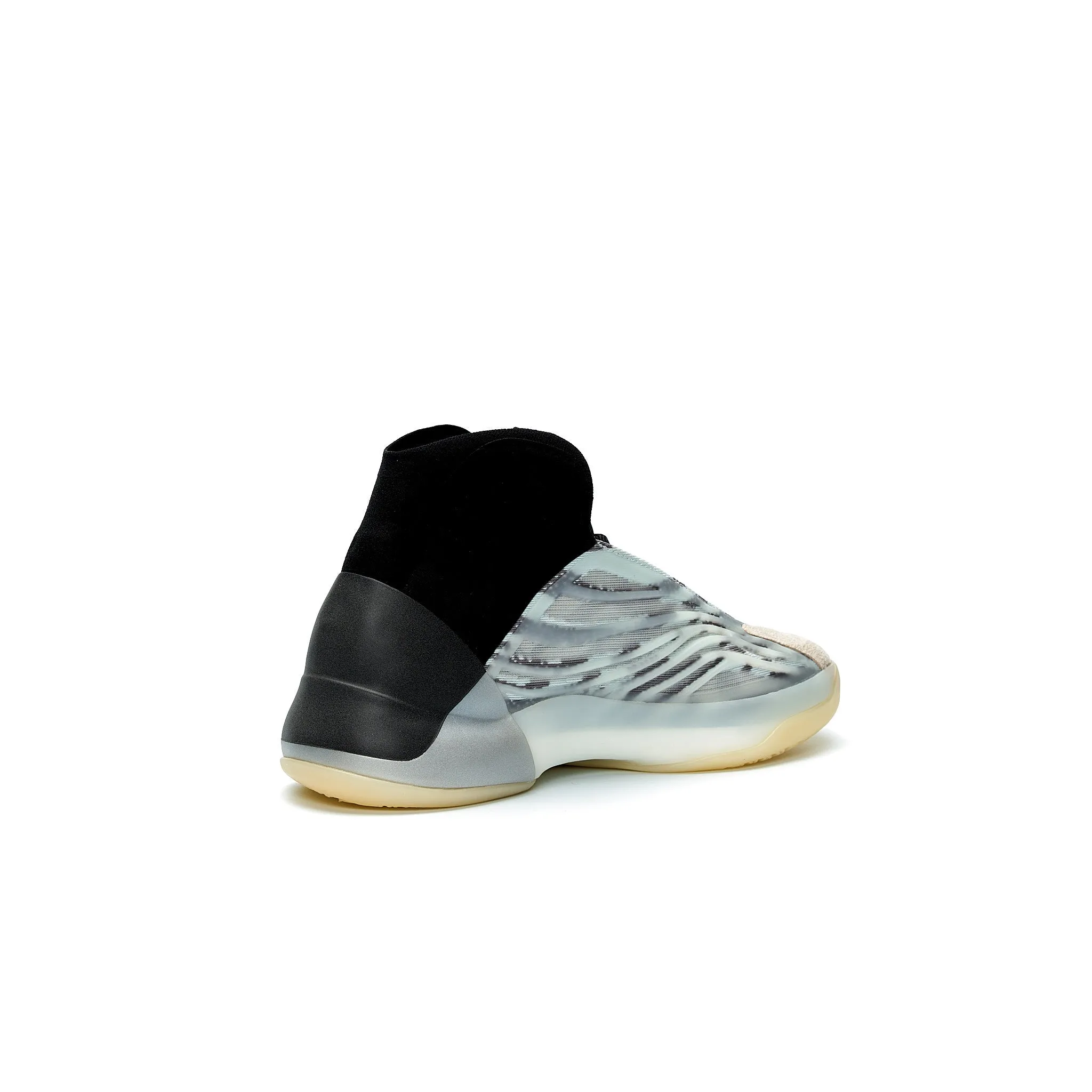 adidas YZY QNTM BSKTBL (Performance Basketball Model)