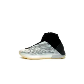 adidas YZY QNTM BSKTBL (Performance Basketball Model)