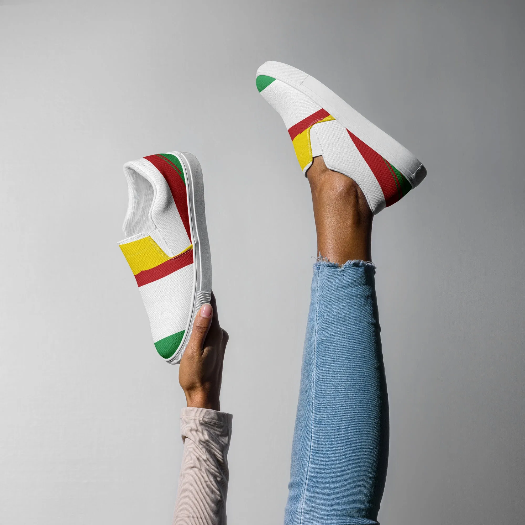 AFRICA STRIPES Women’s Slip-On Canvas Shoes (White)