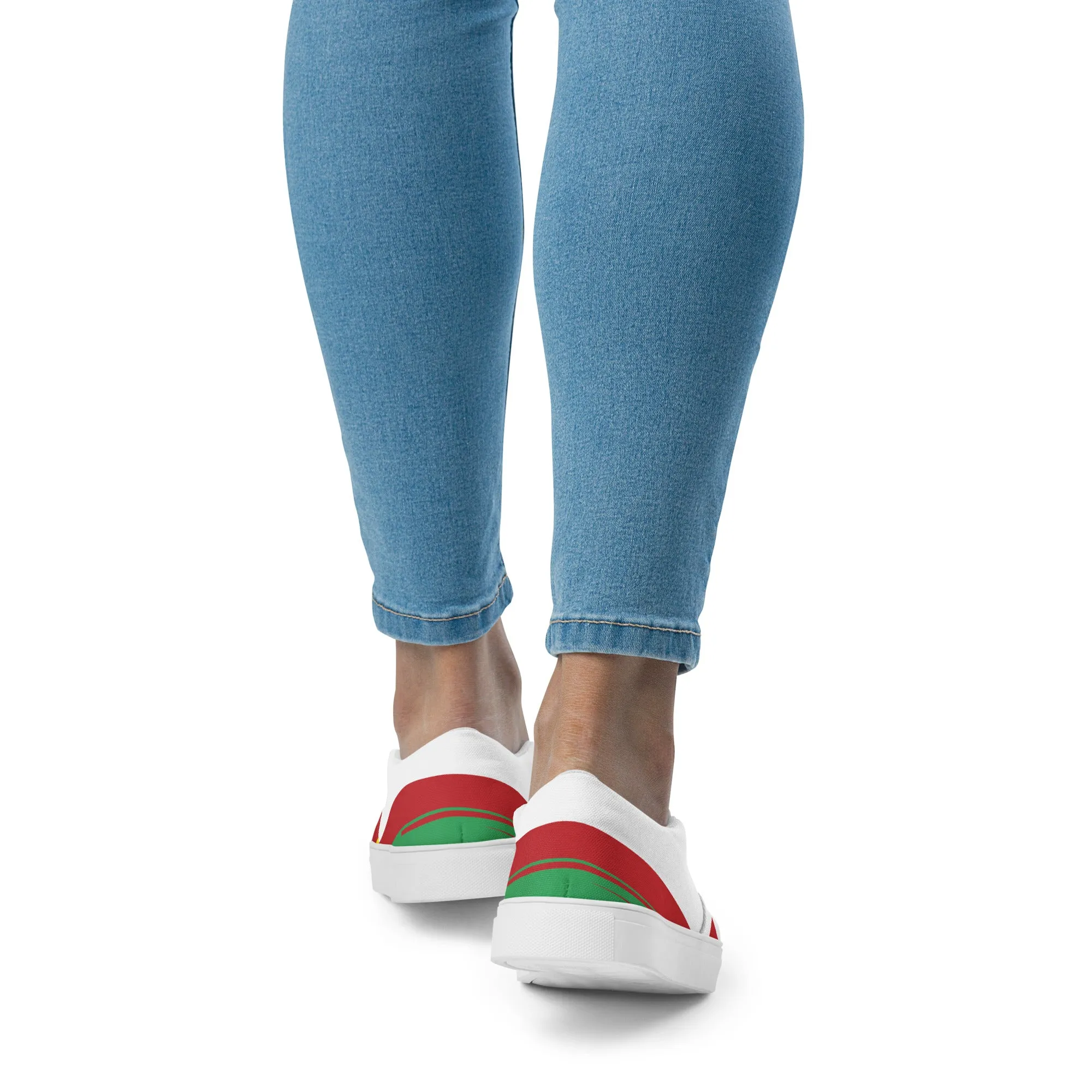 AFRICA STRIPES Women’s Slip-On Canvas Shoes (White)