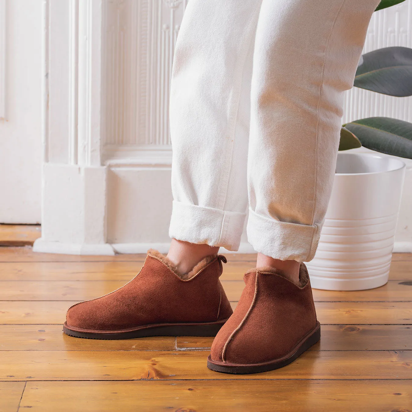 Alpin Sheepskin Slippers - Espresso