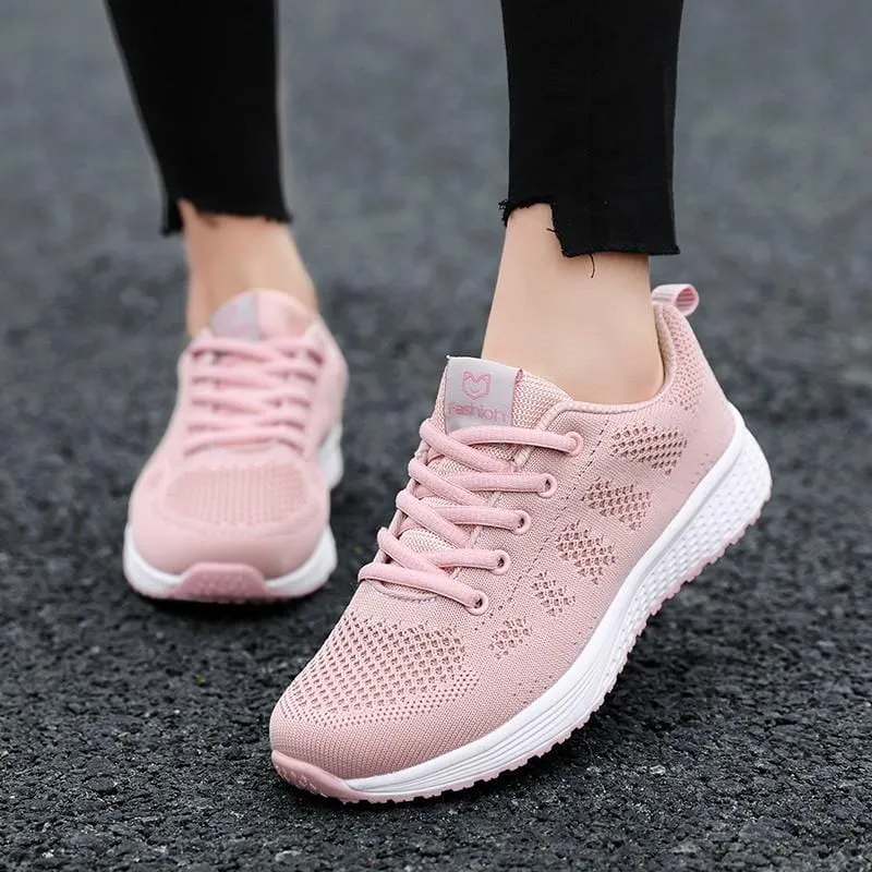 Mesh Pattern Sneakers: Fashion Casual