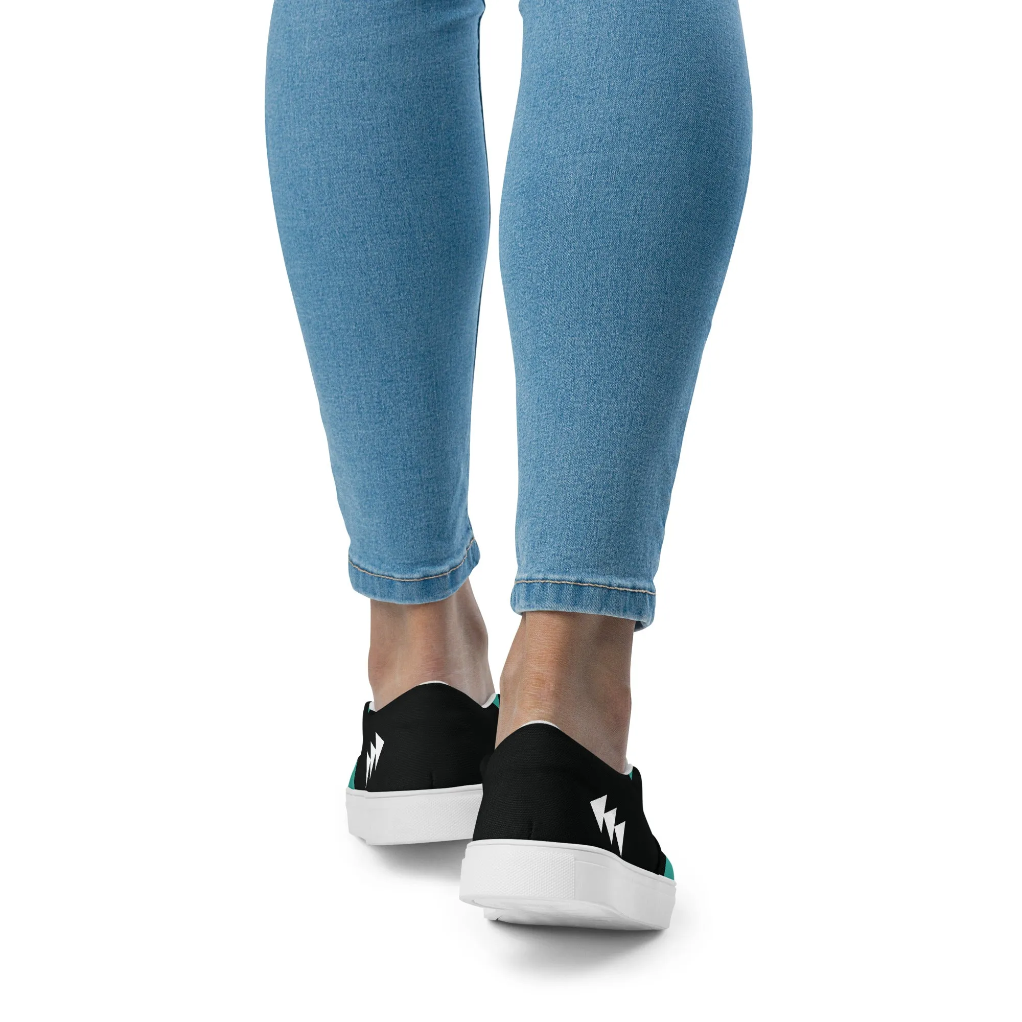 MISSING LINK Women’s Slip-On Canvas Shoes